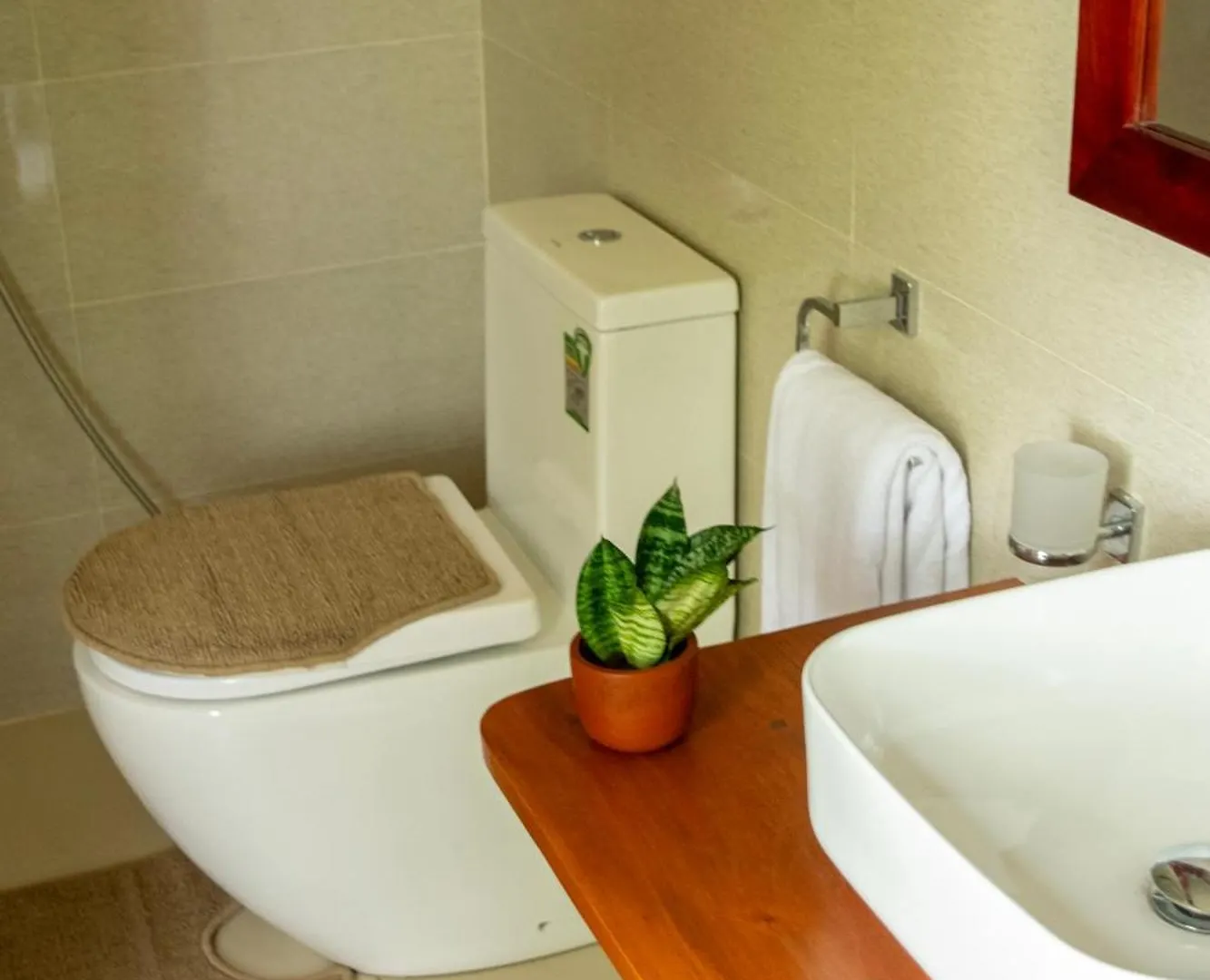 Paarvie Sigiriya Hotel